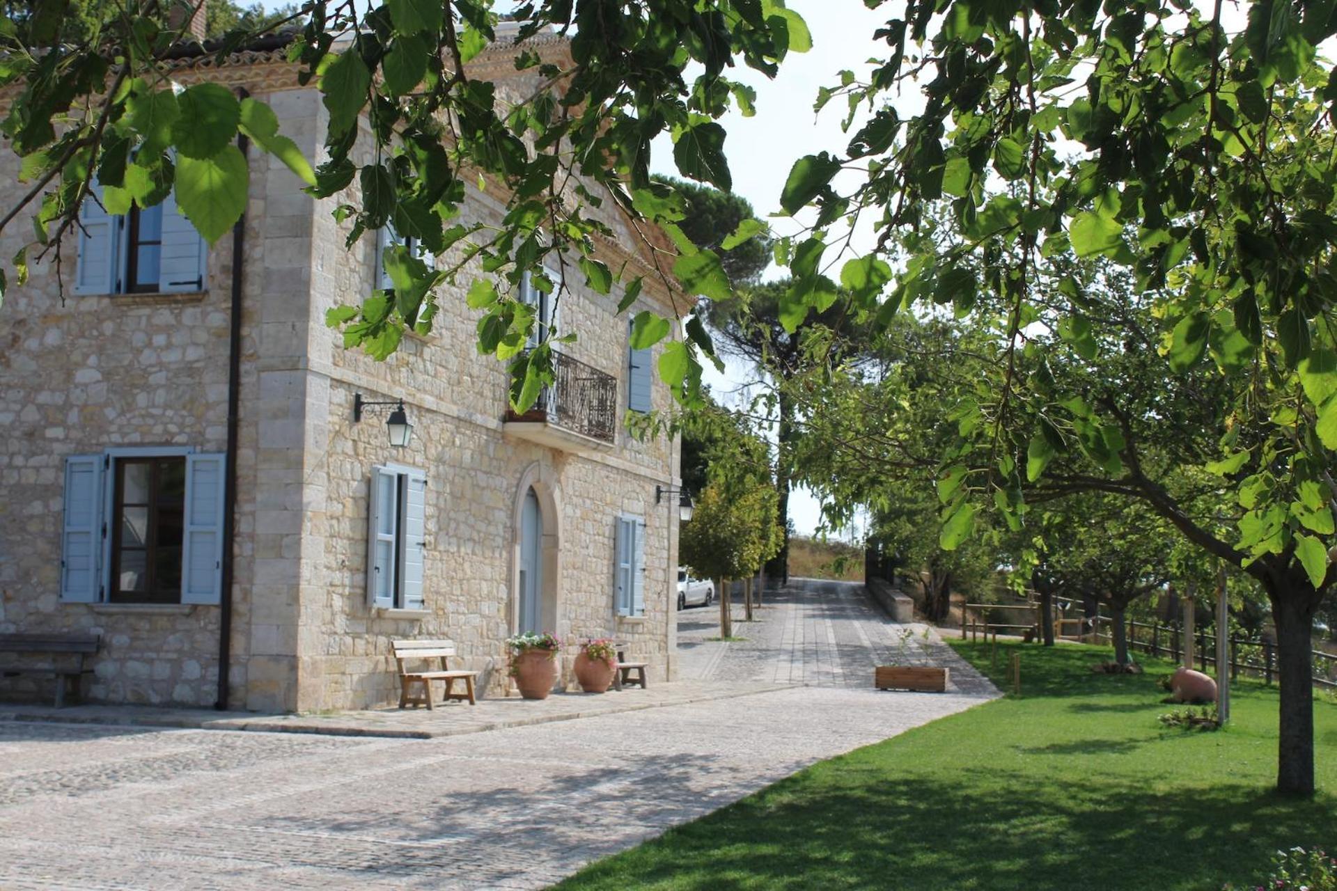 I Casali Di Colle Monte Villa San Giuliano di Puglia Exterior photo